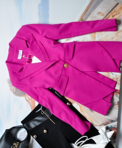 MARYNARKA W KOLORZE MAGENTA Z ROZCIĘCIAMI