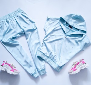 ZANARDI - KOMPLET OVERSIZE W KOLORZE JASNEGO TURKUSU WYKOŃCZONY CYRKONIAMI 