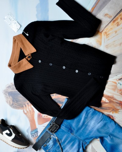 CZARNY SWETEREK Z WARKOCZOWYM SPLOTEM + SZTRUKSOWY KOŁNIERZYK