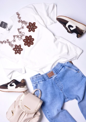 MINT - BIAŁA BLUZKA - ESY FLORESY - KWIATY - CYRKONIE