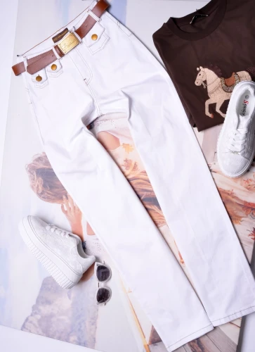 ESPARANTO - BIAŁE SPODNIE Z PROSTĄ NOGAWKĄ 