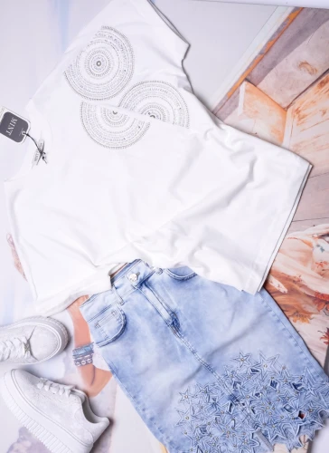 MINT - BIAŁA BLUZKA - CYRKONIOWA APLIKACJA