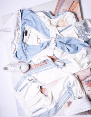 CHARLIZE FASHION - BIAŁY KOMPLET - JEANSOWE LAMPASY