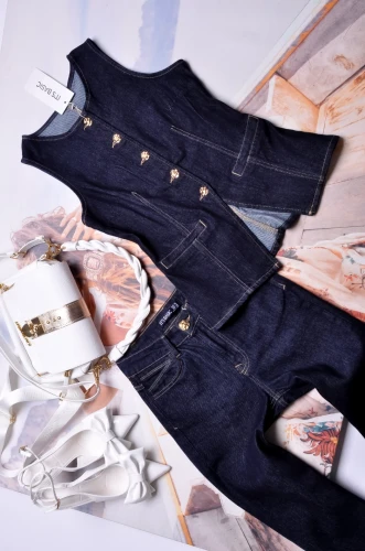 IT'S BASIC - JEANSOWA KAMIZELKA