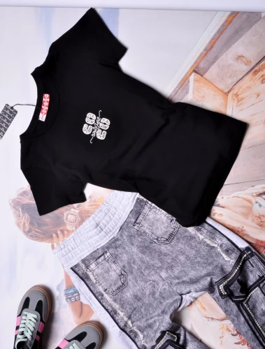 COCO BIANCA - CZARNA BLUZKA - CYRKONIOWY NAPIS