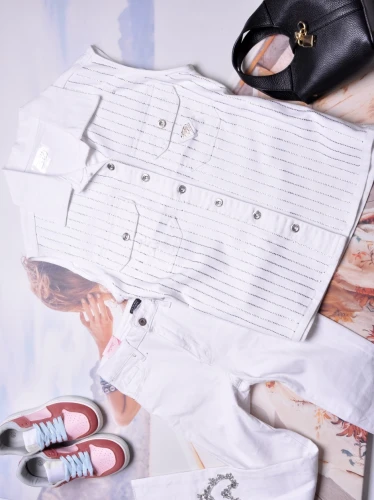 ZANARDI - BIAŁA JEANSOWA KAMIZELKA Z CYRKONIAMI