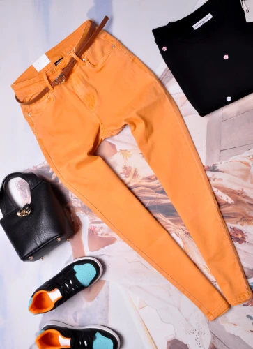 POMARAŃCZOWE SPODNIE - PUSH UP + PASEK