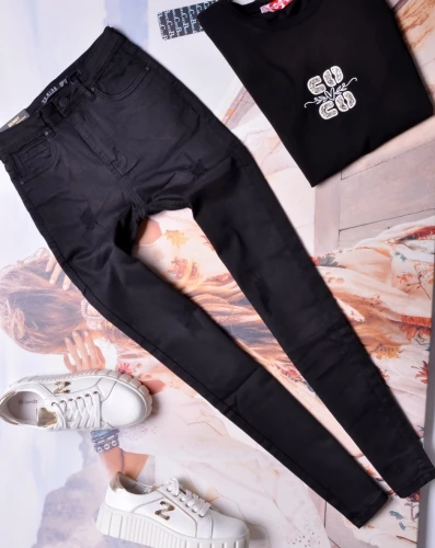 CZARNE PRZECIERANE SPODNIE - HIGH WAIST - SLIM FIT