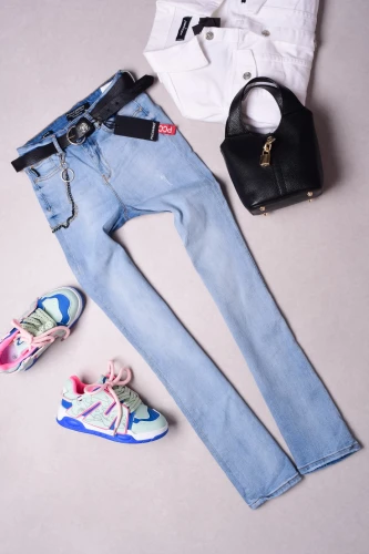 PUCCIHINO - JASNE JEANSY FLARE