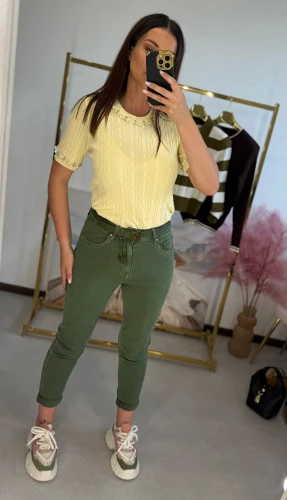 Facetune_06-09-2026-22-28-52.jpeg