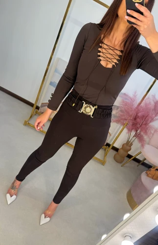 Facetune_06-09-2026-21-36-55.jpeg