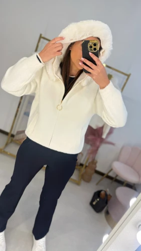 Facetune_07-09-2026-17-19-36.jpeg