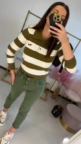 Facetune_06-09-2026-22-25-54.jpeg