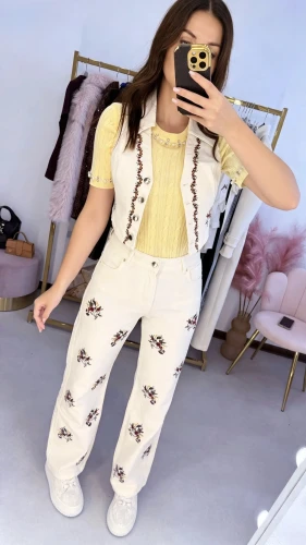 IT'S BASIC - SPODNIE ECRU - WIDE LEG - HAFTOWANE KWIATY