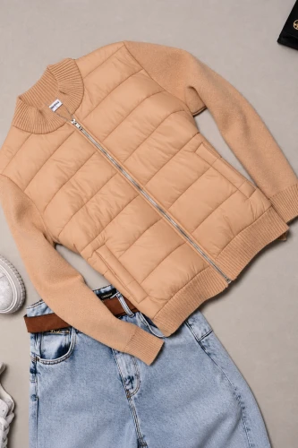 BLUZA KARMELOWA Z DZIANINOWYMI RĘKAWAMI