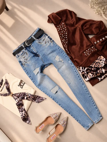 COCO BIANCA - JEANSOWE PRZECIERANE SPODNIE ZDOBIONE CYRKONIAMI - SKINNY 